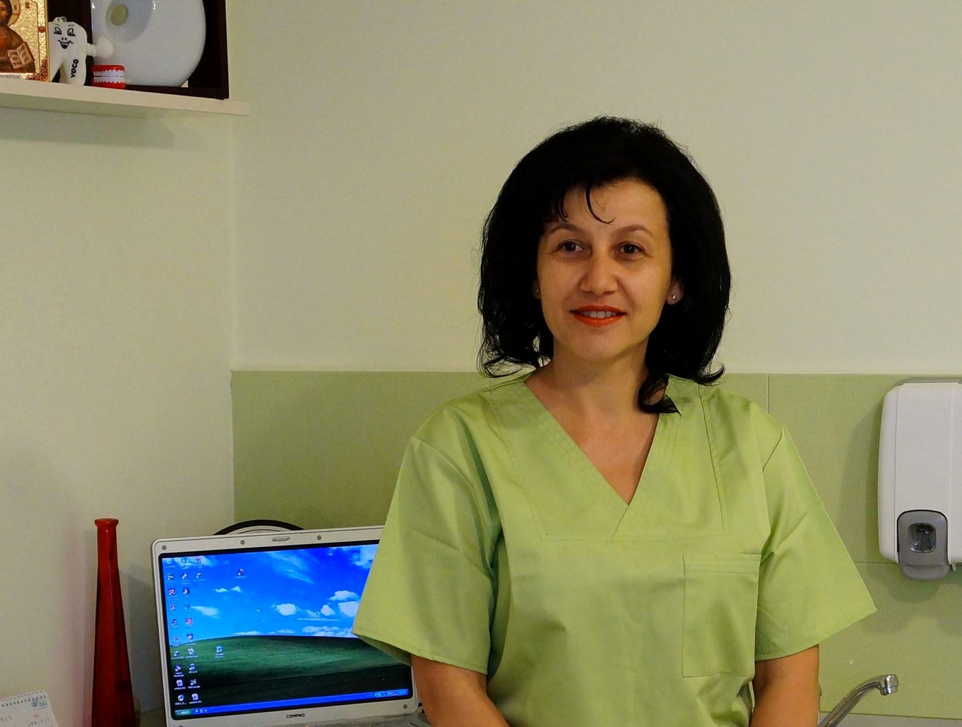 Dr. Ani Florentina